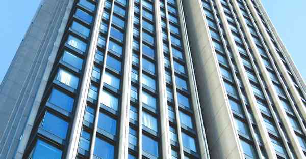 人工智能的产业地位和作用（人工智能的产业地位和作用包括）