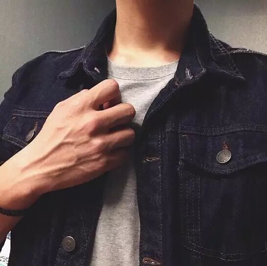 赖毅榕德
