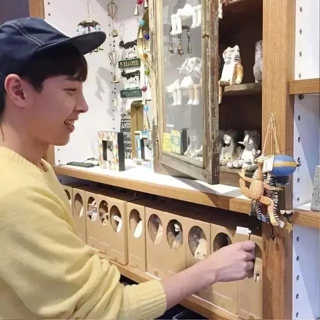 花凡国晨