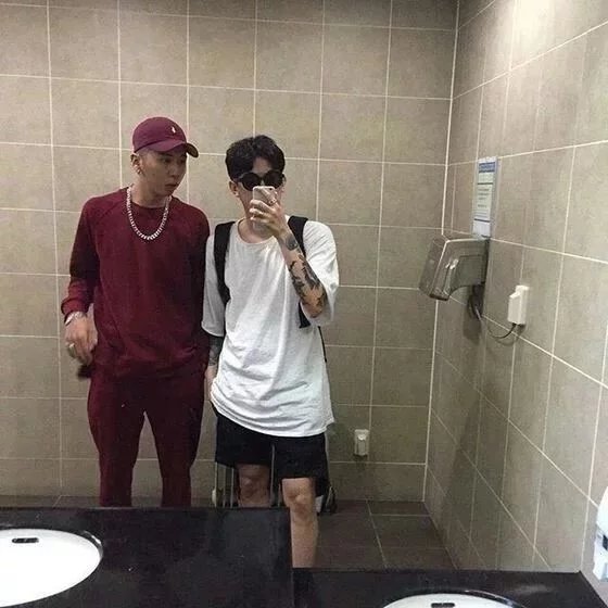 解鸣烟雯